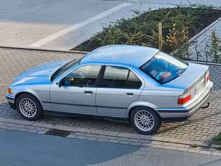 BMW Série 3 316i 1.5