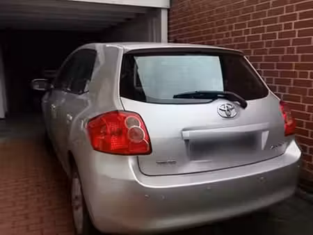 Toyota Auris 1.4 97