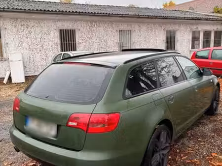 Audi A6 V6 2.4 177