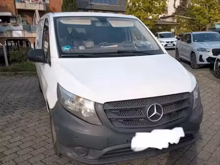 Mercedes-Benz Vito 111 1.6 114