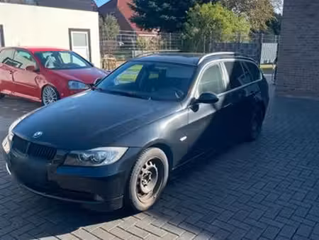 BMW Série 3 325i 218