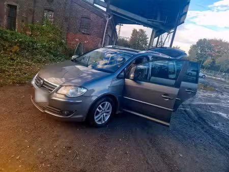 Volkswagen Touran 2.0 TDI 140
