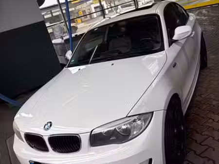 BMW Série 1 118d 2.0 143