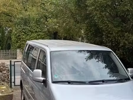 Volkswagen Transporter T5 2.5 TDI 131