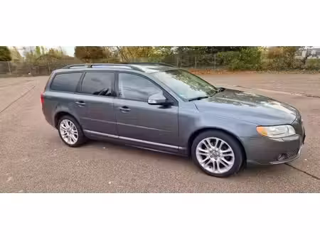 Volvo V70 D5 2.4 185 Momentum