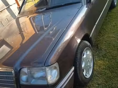 Mercedes-Benz Classe E 200 D 2.0 75