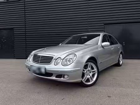 Mercedes-Benz Classe E E 220 2.1 150