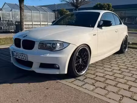 BMW Série 1 118d 2.0 143