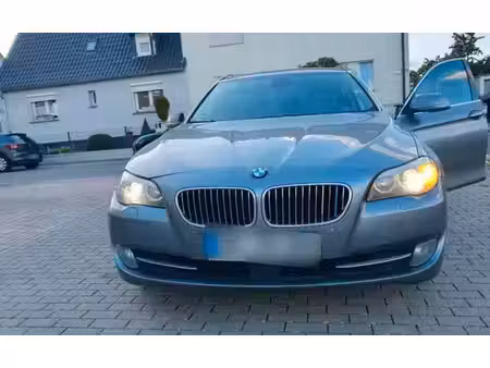 BMW Série 5 530d 3.0 258