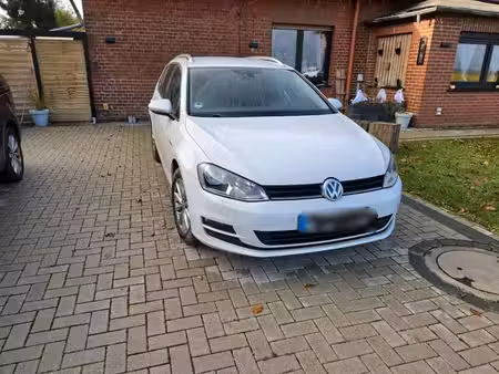 Volkswagen Golf 1.2 TSI 110 Lounge