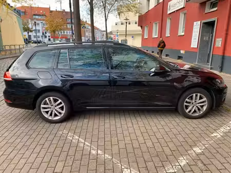 Volkswagen Golf TSI 85
