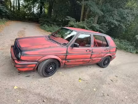 Volkswagen Golf 2.0 90