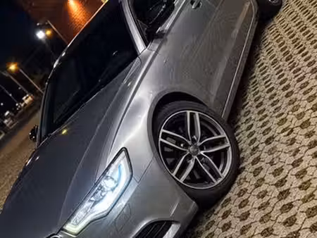 Audi A6 V6 3.0 TDI 245 S line quattro