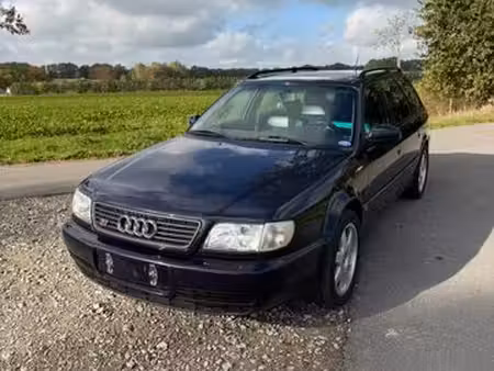 Audi A6 S6 V8 4.2 326 quattro