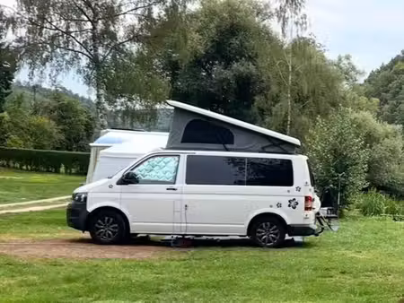 Volkswagen Transporter T5 2.0 TDI 84