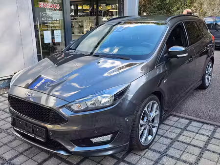 Ford Focus 1.5 EcoBoost 150 ST Line