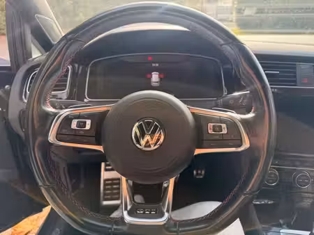 Volkswagen Golf GTI 2.0 245 Performance