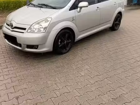 Toyota Corolla 2.2 177 Clean Power