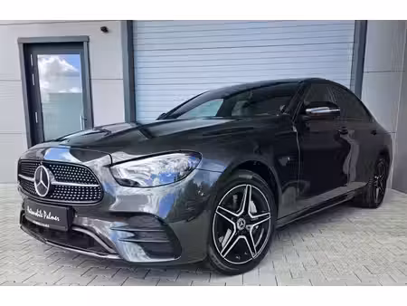 Mercedes-Benz Classe E E 300 2.0 211 AMG Line 4Matic