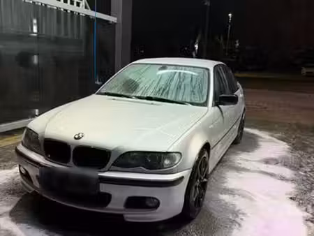 BMW Série 3 325i 2.5 192
