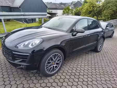 Porsche Macan 2.0 4x4