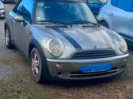 Mini Cabrio Cooper 1.6 115