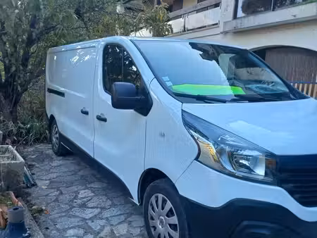 Renault Trafic dCi 120