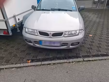 Mitsubishi Carisma 