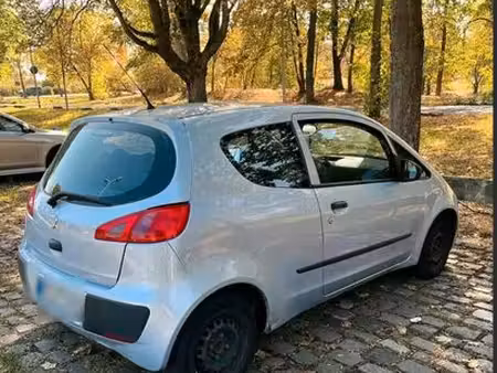 Mitsubishi Colt 