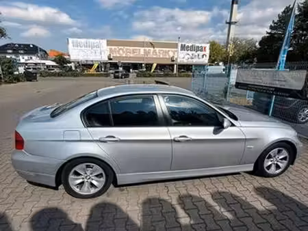 BMW Série 3 320i 2.0
