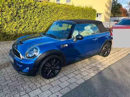 Mini Cabrio Cooper 2.0 143