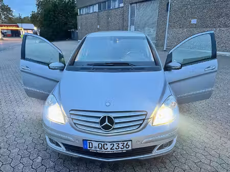 Mercedes-Benz Classe B B 220 2.0 136