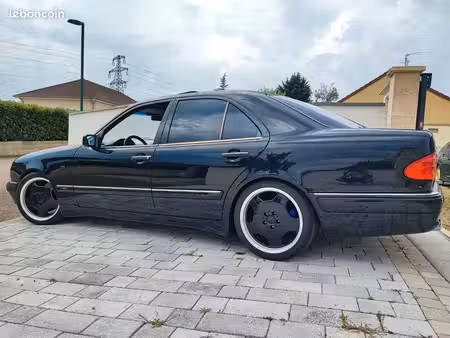 Mercedes-Benz Classe E E 55 AMG