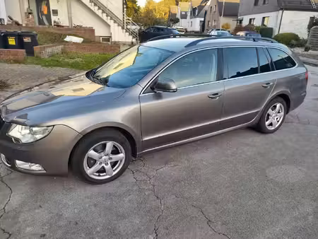 Škoda Superb 1.8 TSI 160 Elegance
