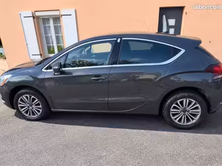 DS 4 1.6 HDi 115