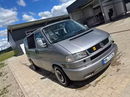 Volkswagen Transporter T4 2.5 TDI 102 GL