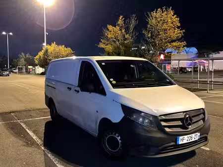 Mercedes-Benz Vito 111 1.6 114
