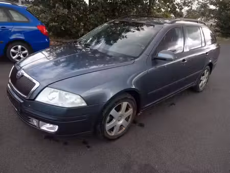Škoda Octavia 2.0 140 Elegance 2