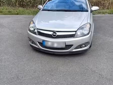 Opel Astra 1.6 105 Enjoy
