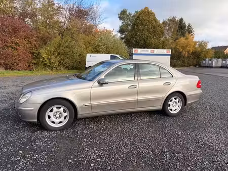 Mercedes-Benz Classe E E 200 Elegance