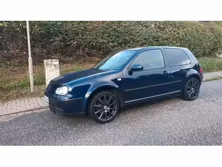 Volkswagen Golf 1.9