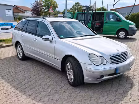 Mercedes-Benz Classe C C 200 2.0 136