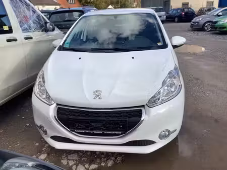 Peugeot 208 1.2 VTi 82 Active