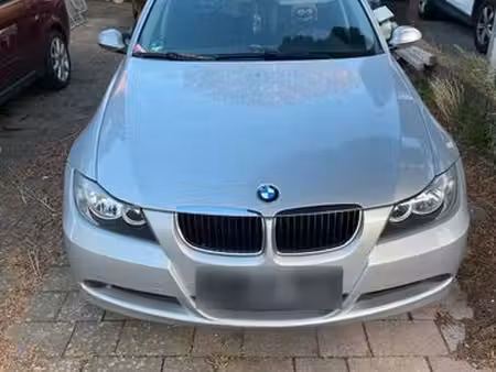 BMW Série 3 318i 2.0
