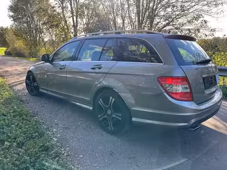 Mercedes-Benz Classe C C 320