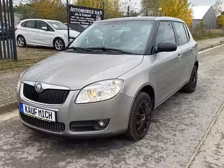 Škoda Fabia 1.6 105 Elegance