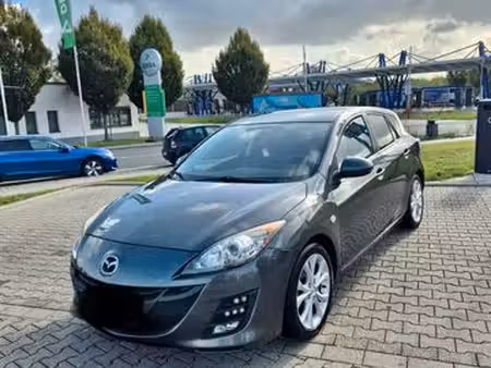 Mazda Mazda3 Exclusive Line