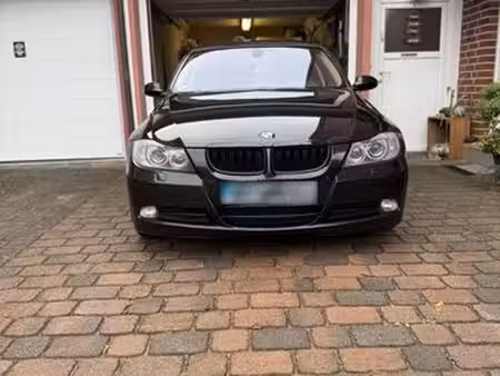 BMW Série 3 325i 218