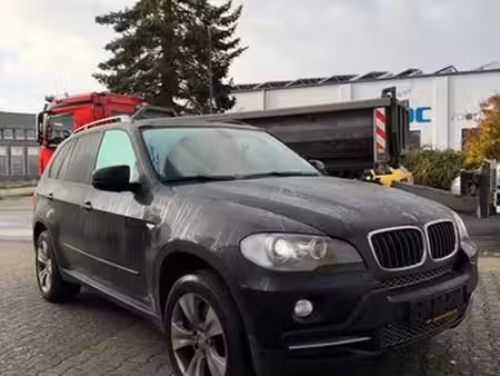 BMW X5 30d 3.0 235