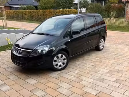 Opel Zafira 1.8 140 Connect Pack